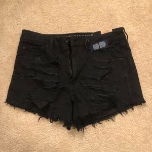 NWT distressed American Eagle shorts